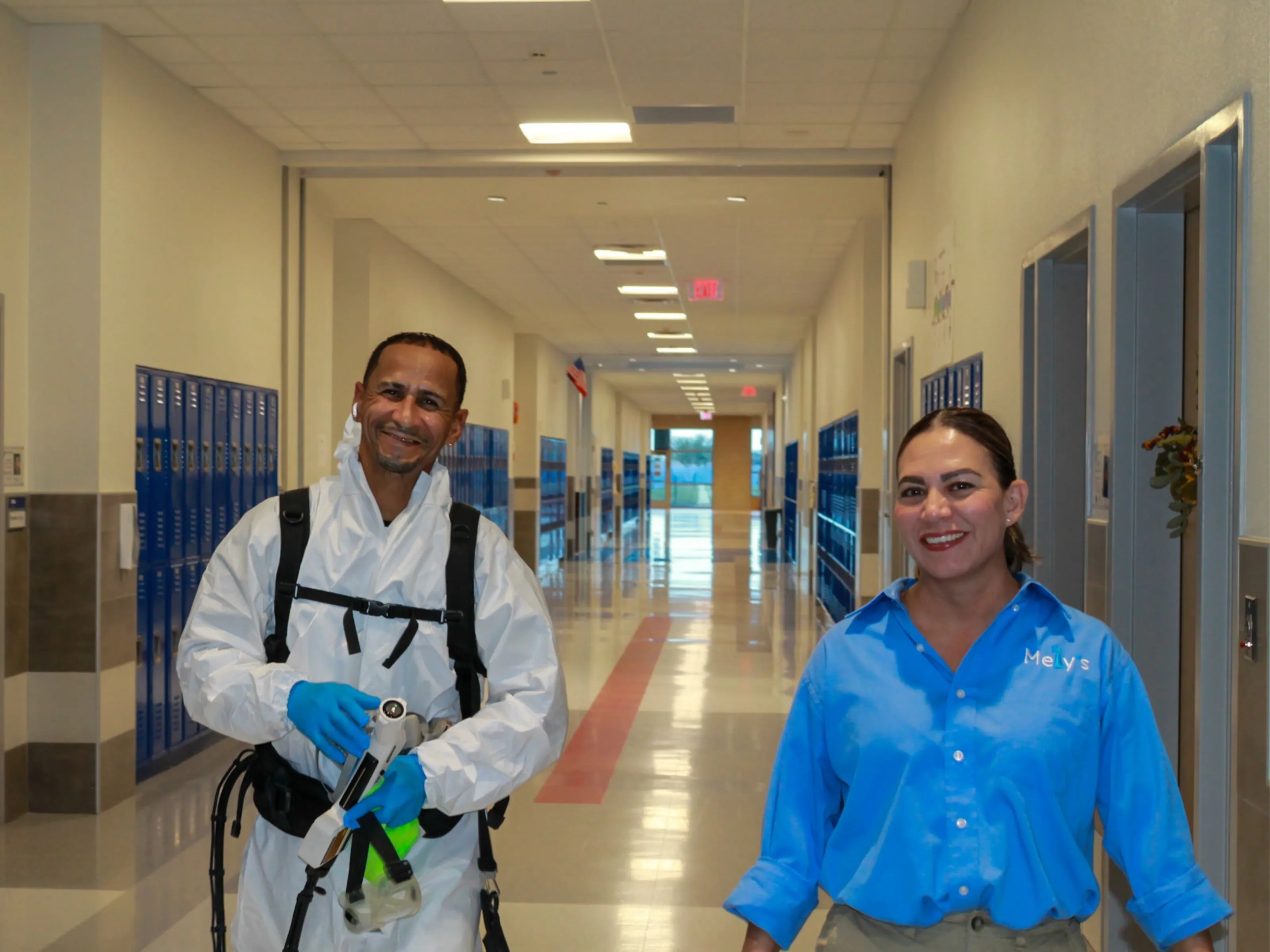 Mely's commercial cleaning crew at work in El Paso